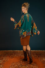 Load image into Gallery viewer, Trailing Wisteria Kimono Jacket